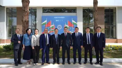 Xitoyning Shinjon tibbiyot Universiteti