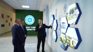 Xitoyning Shinjon tibbiyot Universiteti