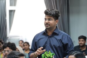 Rektor talabalar turar joyidagi sharoitlar bilan tanishdi