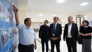  Toshkent pediatriya tibbiyot instituti hududida joylashgan Akademik litsey