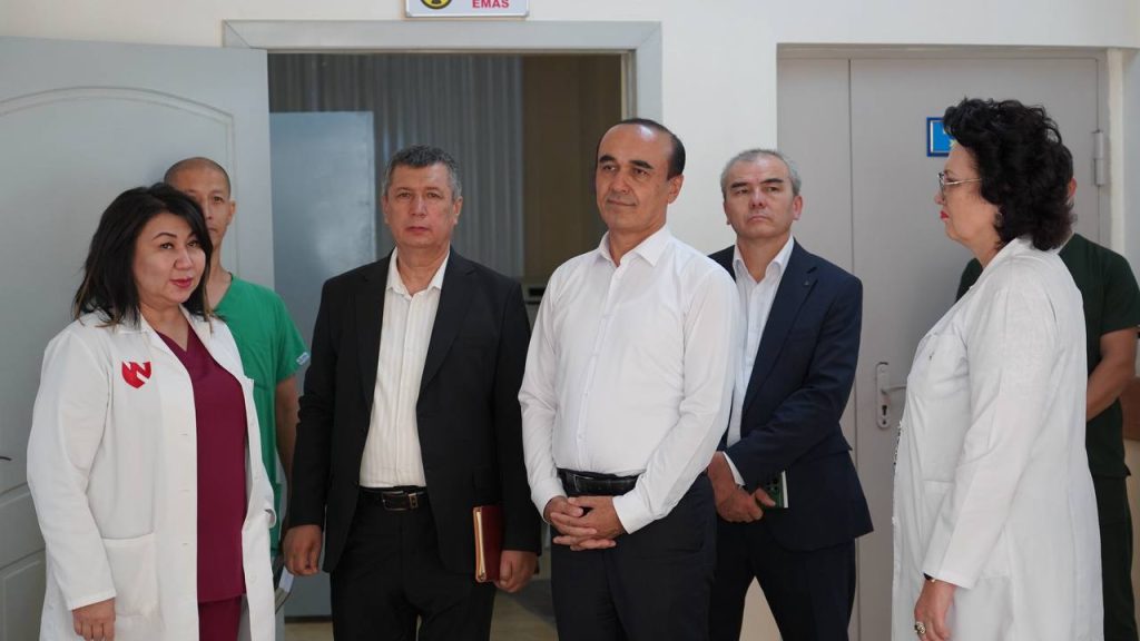 Toshkent davlat tibbiyot universiteti rektori universitetning bolalar ko'p tarmoqli klinikasida tashrif buyurdi