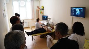 Toshkent davlat tibbiyot universiteti rektori universitetning bolalar ko'p tarmoqli klinikasida tashrif buyurdi